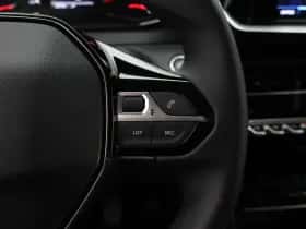 Peugeot 2008 (2022) thumbnail 22