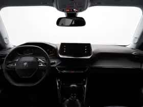 Peugeot 2008 (2022) thumbnail 33