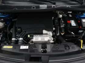 Peugeot 2008 (2022) thumbnail 34