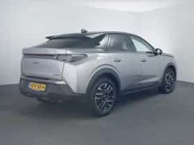 Peugeot 3008 (2024) thumbnail 2