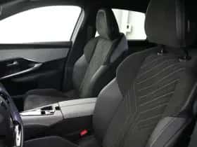 Peugeot 3008 (2024) thumbnail 23