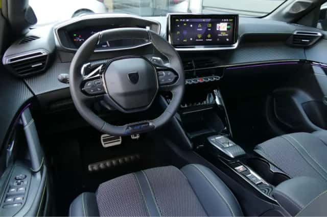 Peugeot 208 (2025) thumbnail 18