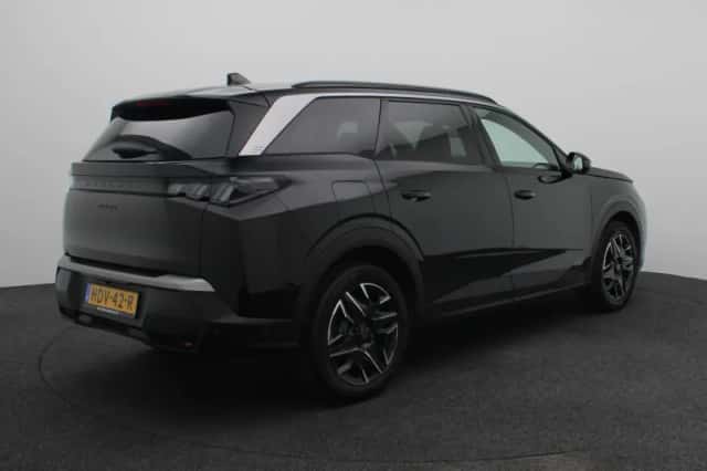 Peugeot 5008 (2025) thumbnail 2