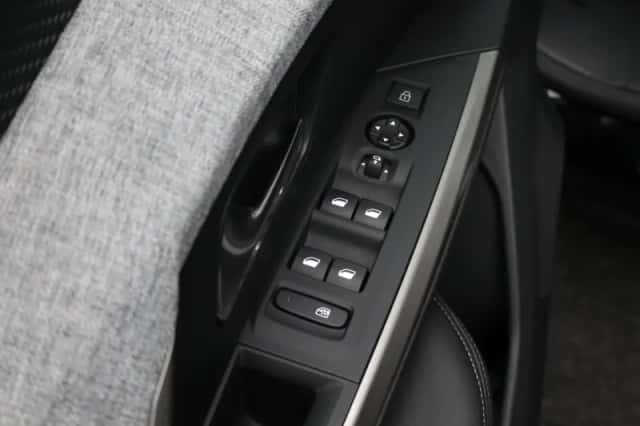 Peugeot 5008 (2025) thumbnail 28