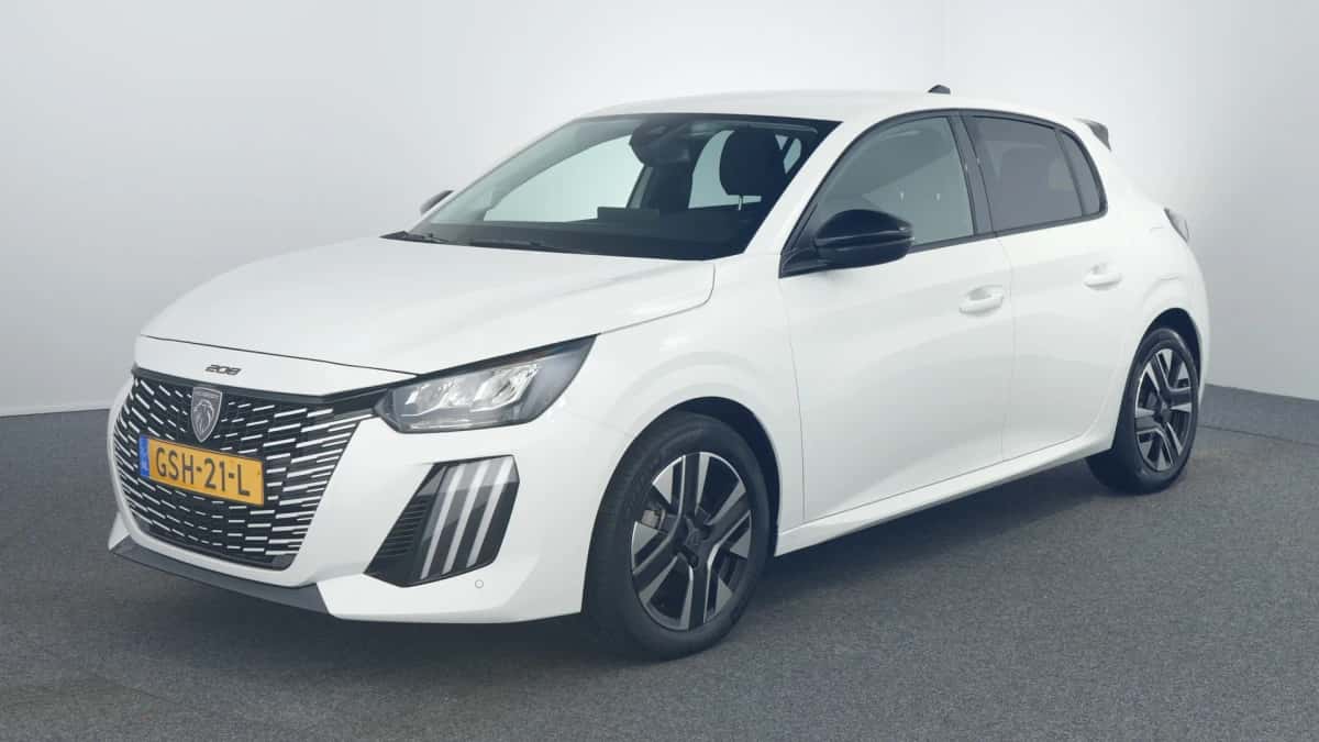 Peugeot 208 (2024) — foto 1