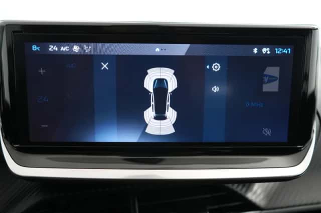 Peugeot 208 (2024) thumbnail 11