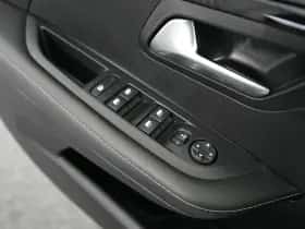 Peugeot 208 (2024) thumbnail 21