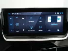 Peugeot 208 (2024) thumbnail 8
