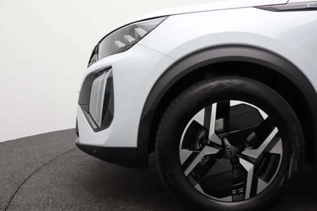 Peugeot e-2008 (2024) thumbnail 17