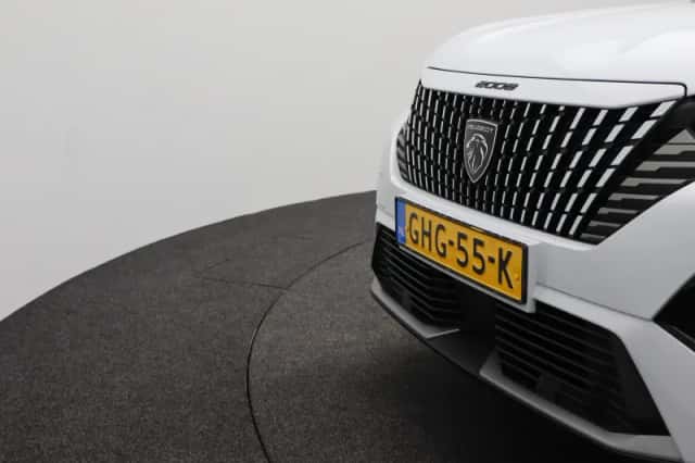 Peugeot e-2008 (2024) thumbnail 32