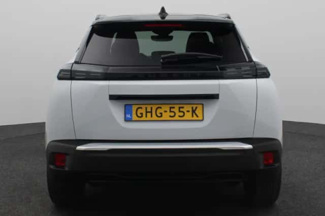 Peugeot e-2008 (2024) thumbnail 6