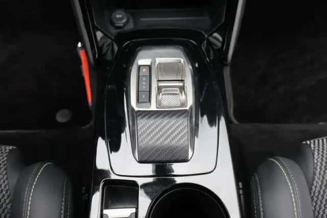 Peugeot e-2008 (2024) thumbnail 8