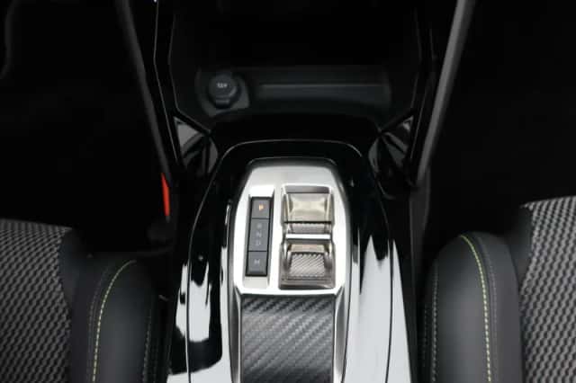 Peugeot 208 (2025) thumbnail 8