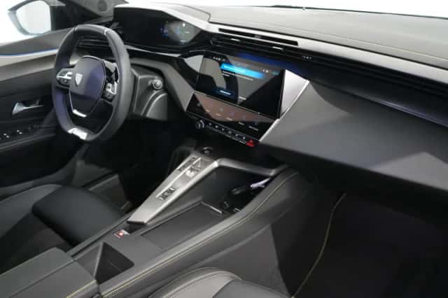 Peugeot 408 (2026) thumbnail 3