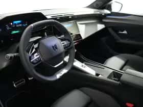 Peugeot e-408 (2025) thumbnail 8