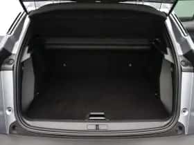 Peugeot 2008 (2020) thumbnail 31