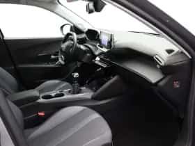 Peugeot 2008 (2020) thumbnail 32