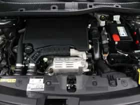 Peugeot 2008 (2020) thumbnail 35