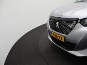 Peugeot 2008 (2020) thumbnail 36