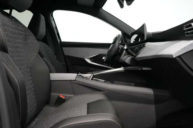 Peugeot e-3008 (2026) thumbnail 4