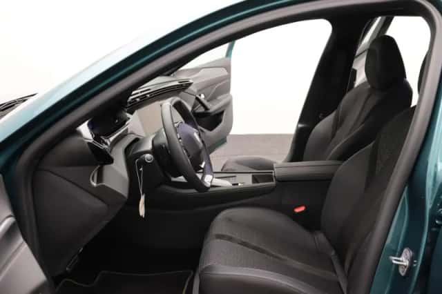 Peugeot 308 (2025) thumbnail 11