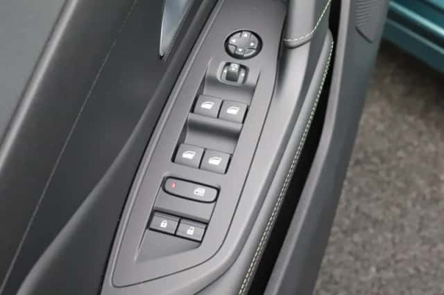 Peugeot 308 (2025) thumbnail 27