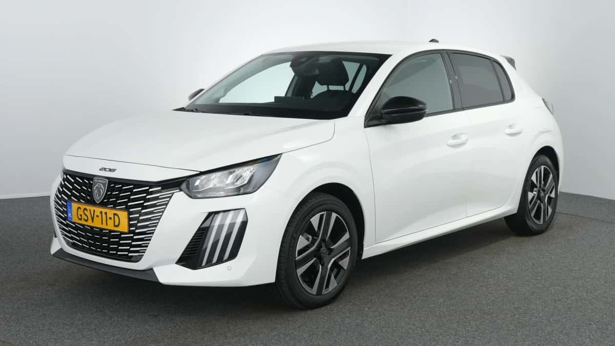 Peugeot 208 (2024) — foto 1