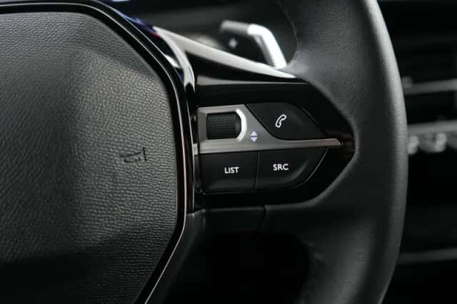 Peugeot 208 (2024) thumbnail 21
