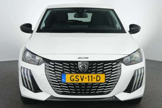 Peugeot 208 (2024) thumbnail 5