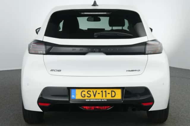 Peugeot 208 (2024) thumbnail 6