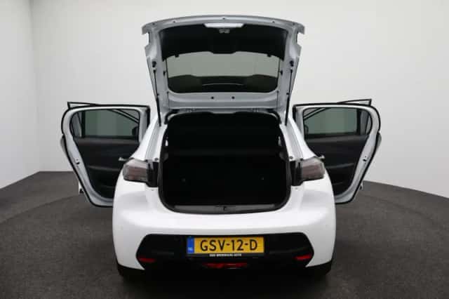 Peugeot 208 (2024) thumbnail 15