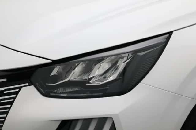 Peugeot 208 (2024) thumbnail 16