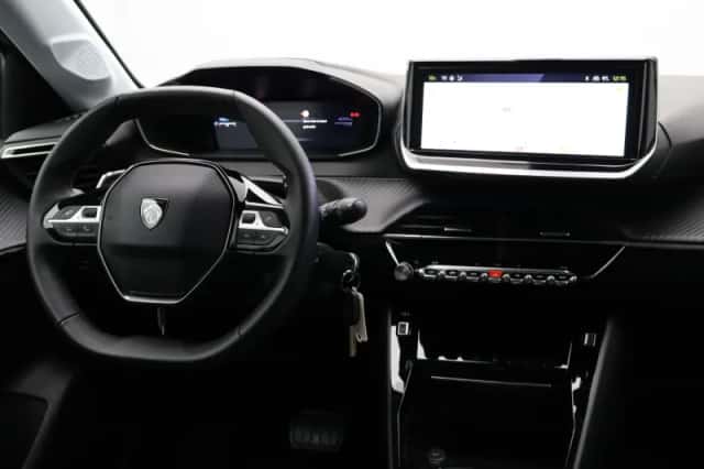 Peugeot 208 (2024) thumbnail 30