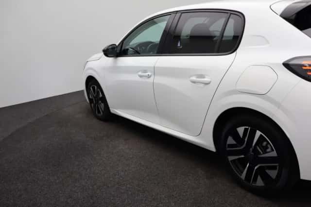 Peugeot 208 (2024) thumbnail 34