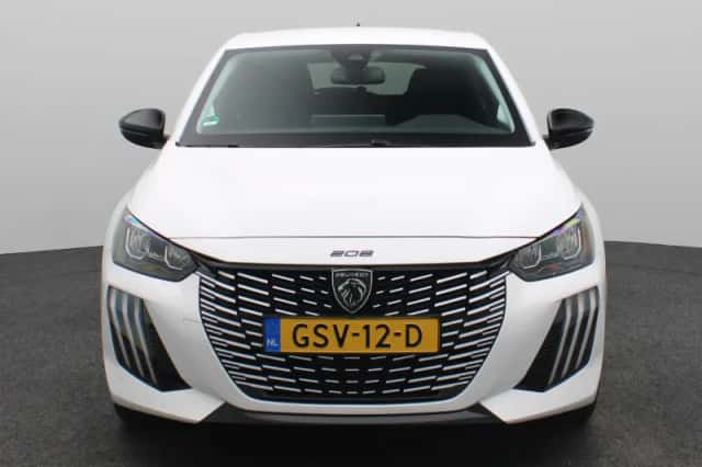 Peugeot 208 (2024) thumbnail 5
