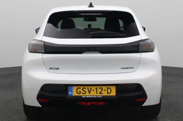 Peugeot 208 (2024) thumbnail 6