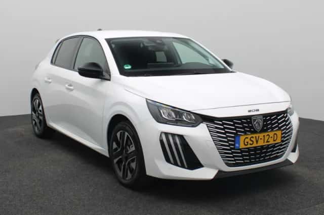 Peugeot 208 (2024) thumbnail 9