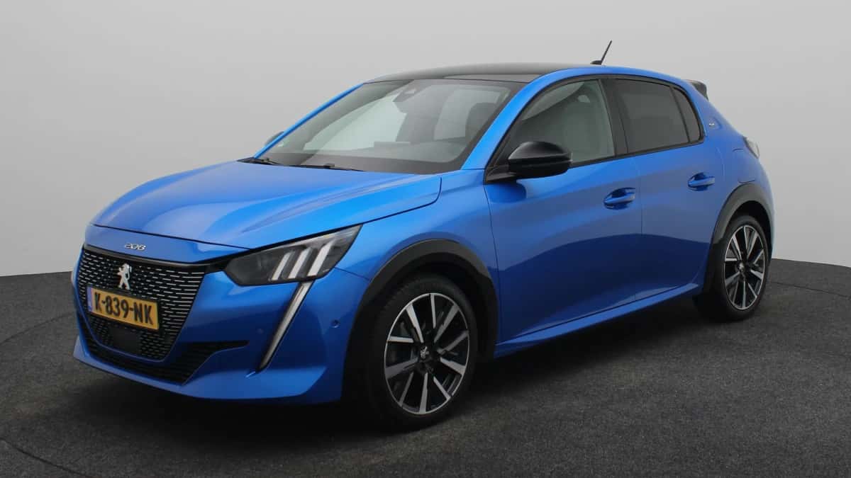 Peugeot 208 (2021) — foto 1