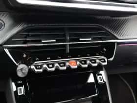 Peugeot 208 (2021) thumbnail 23