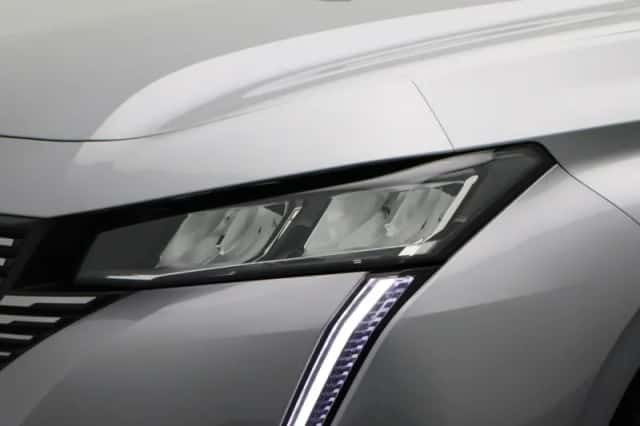Peugeot e-308 (2025) thumbnail 16