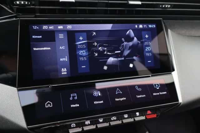 Peugeot e-308 (2025) thumbnail 23