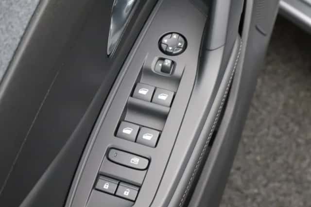 Peugeot e-308 (2025) thumbnail 27