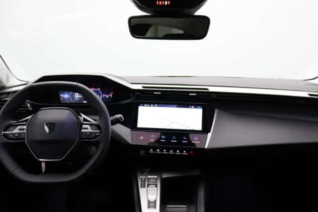 Peugeot e-308 (2025) thumbnail 32