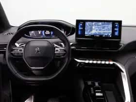 Peugeot 3008 (2023) thumbnail 3