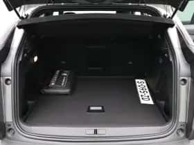 Peugeot 3008 (2023) thumbnail 28