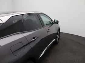 Peugeot 3008 (2023) thumbnail 38