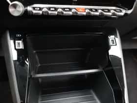 Peugeot 208 (2020) thumbnail 24