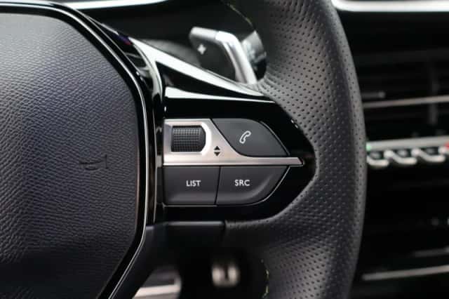 Peugeot 208 (2024) thumbnail 23
