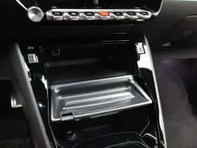 Peugeot 208 (2024) thumbnail 25