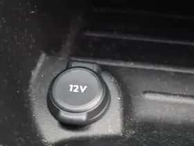Peugeot 208 (2024) thumbnail 26